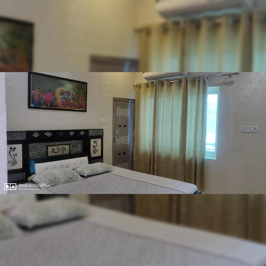 Couple Friendly Hotel - Sunset Orchha Exterior photo